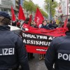 Zusammenstoesse_bei_Demos_in_Wien_-_eine_Verletzte-Massive_Uebergriffe-Story-404675_630x356px_e79e666be074415b627195aef4c5fafe__45585202_jpg