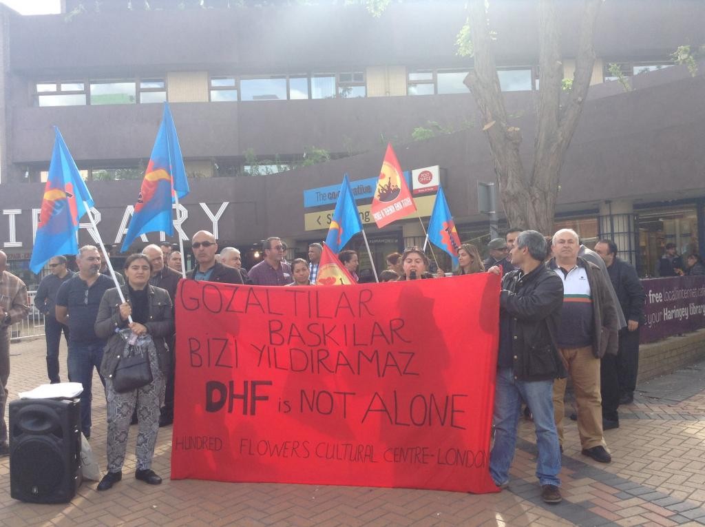 DHF'ye Yönelik saldırı Londra'da Protesto edildi