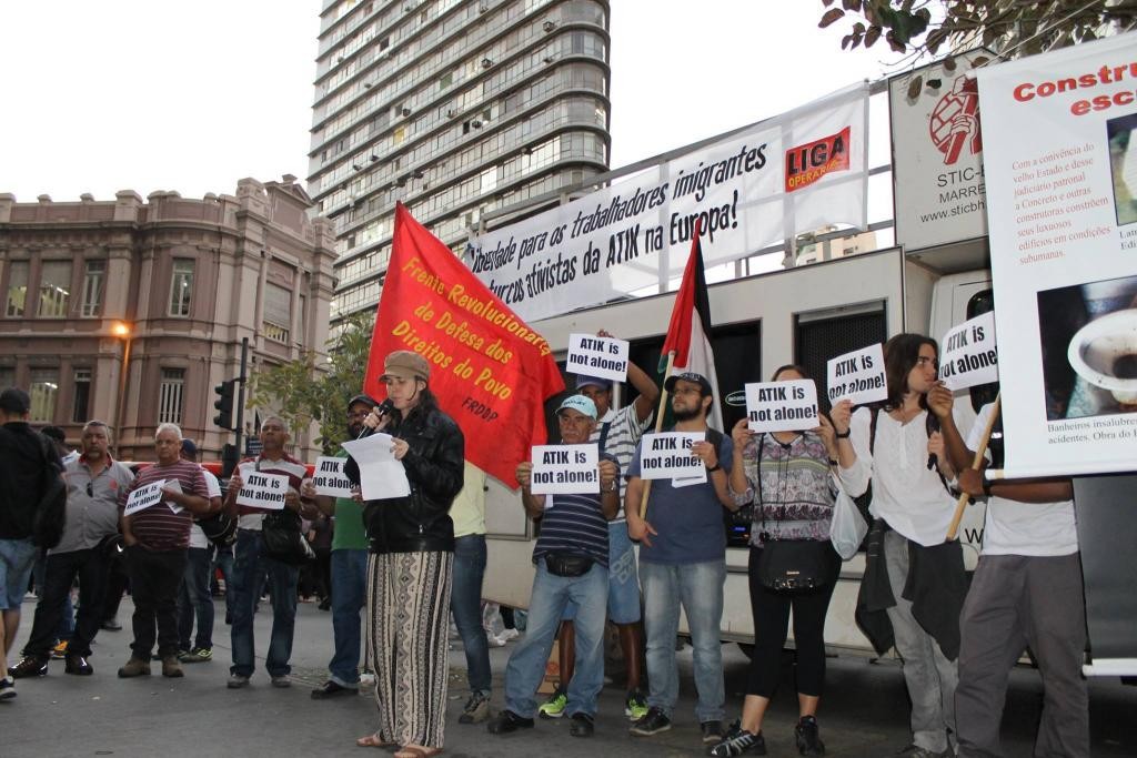 Brezilya İnşaat işçileri: "ATİK Yalnız Değildir"