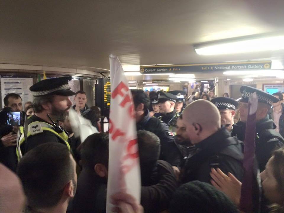 Londra’da: Tren istasyonu işgal edildi
