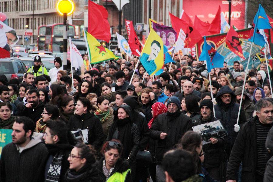 Londra’da Türk devleti protesto edildi Londra’da Türk devleti protesto edildi 
