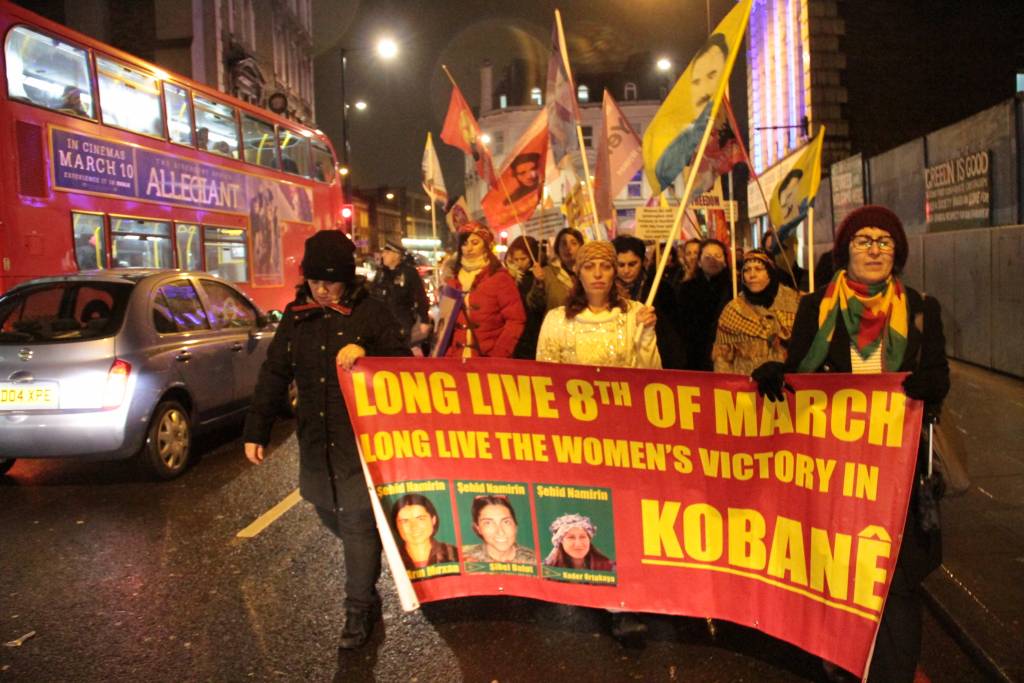 Kürdistanlı ve Türkiyeli Kadınlar 8 Mart Platformu yüryüş ve panel düzenledi