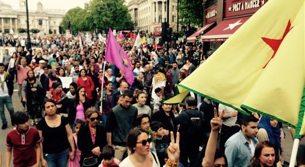 Londra'da HDP'ye saldırılar protesto edildi