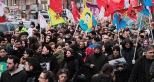 Londra’da Türk devleti protesto edildi Londra’da Türk devleti protesto edildi